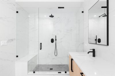 Black Framed Shower Enclosure